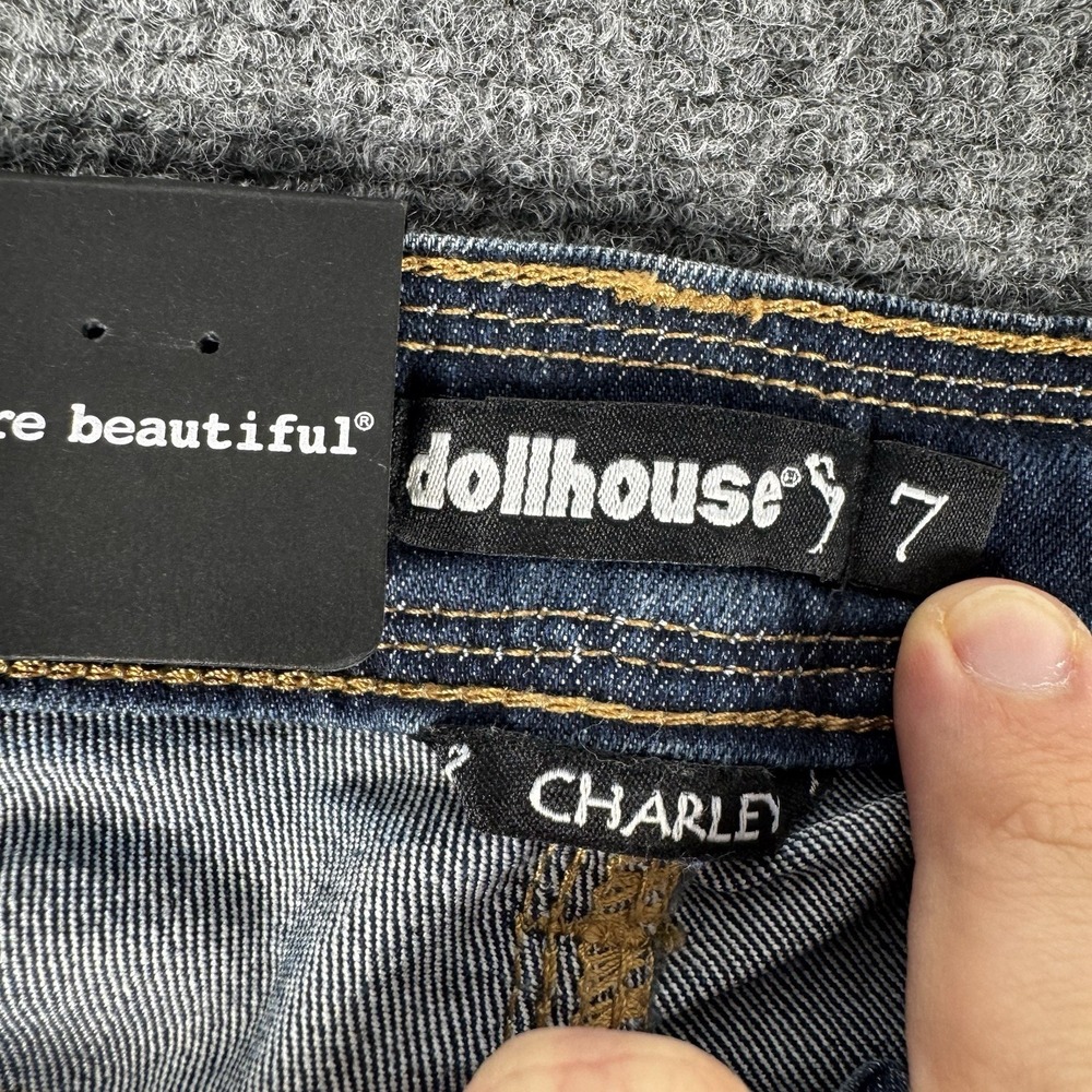 New‎ Dollhouse Womens Jeans Size 7 Distressed - Picture 4 of 8
